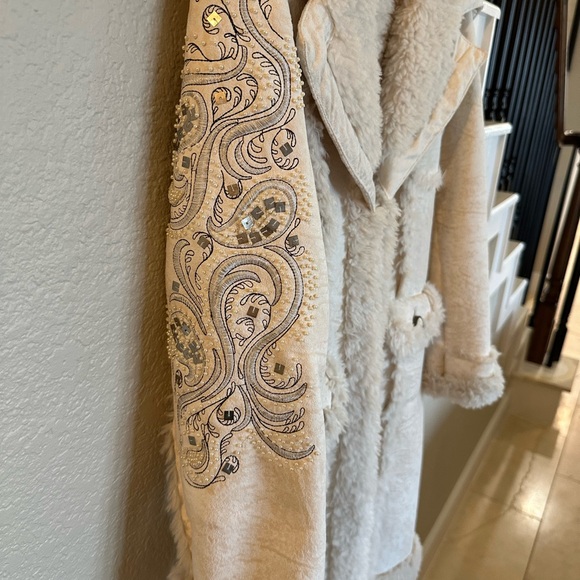 Blanc Noir Cream Leather Jacket with Embroidered Details - Picture 6 of 8